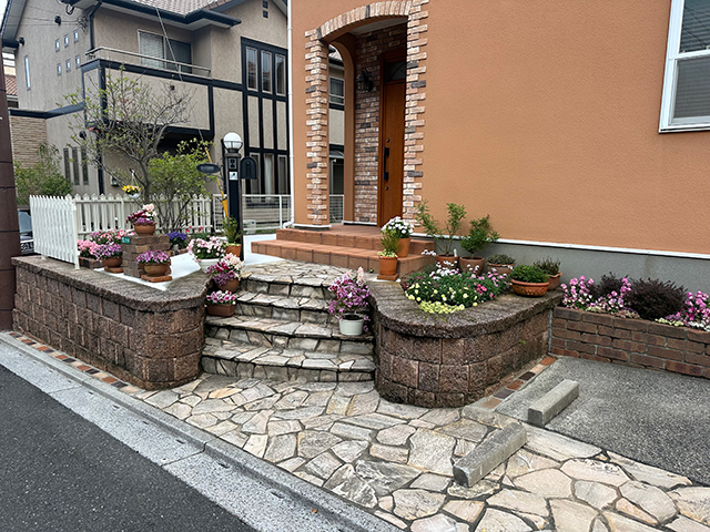 防草・駐車場整備